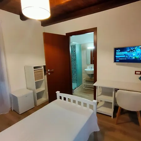 Bed & Breakfast Donna Raffaela Tertenia